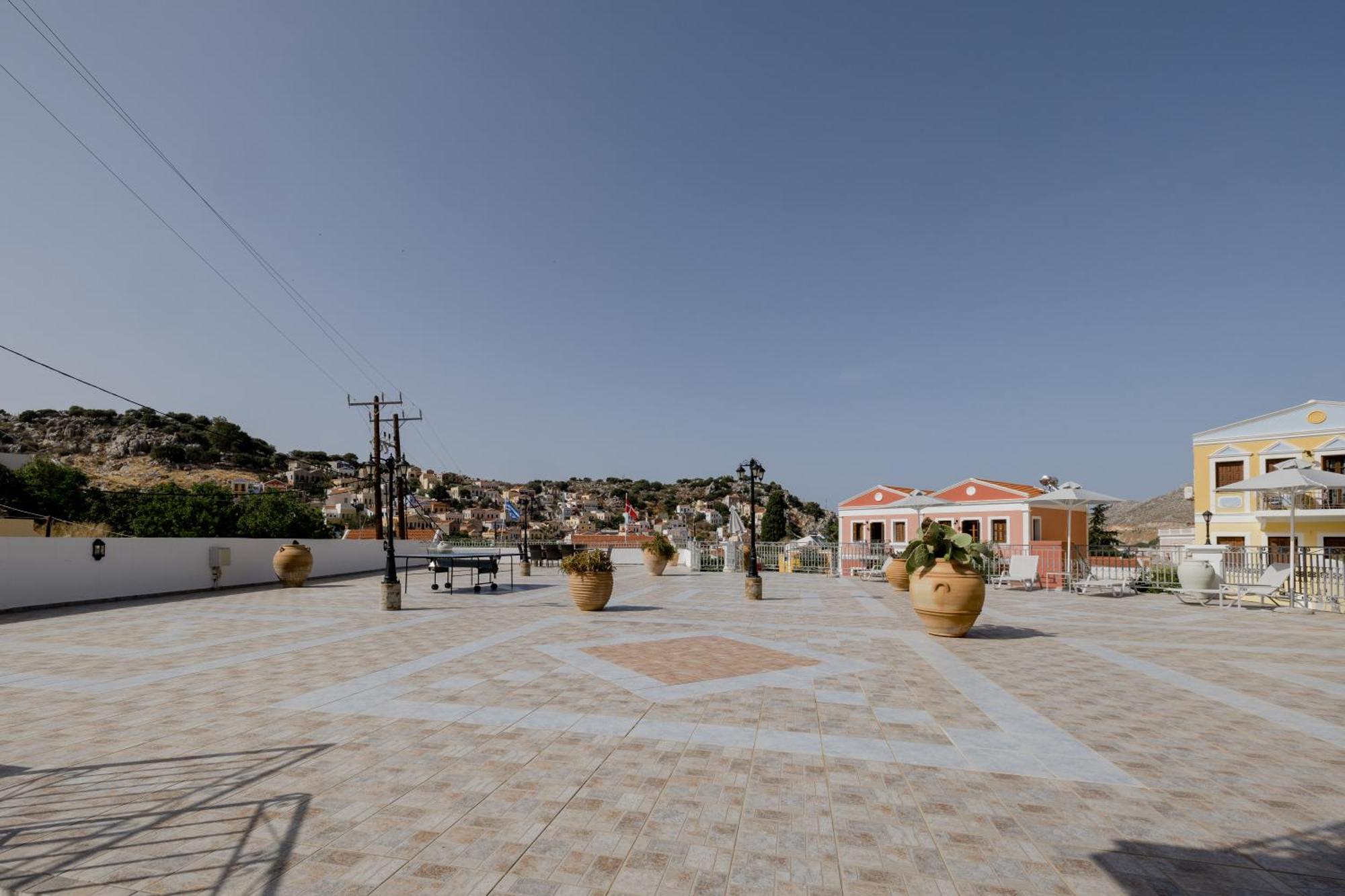 Opera House Hotel Symi Exterior foto